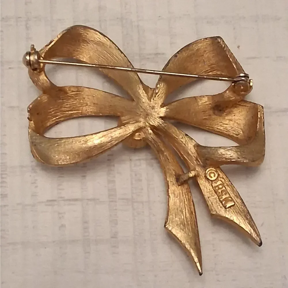 Vintage B.S.K. Branded Textured Brushed Gold-Tone Metal Ribbon Bow Brooch Pin